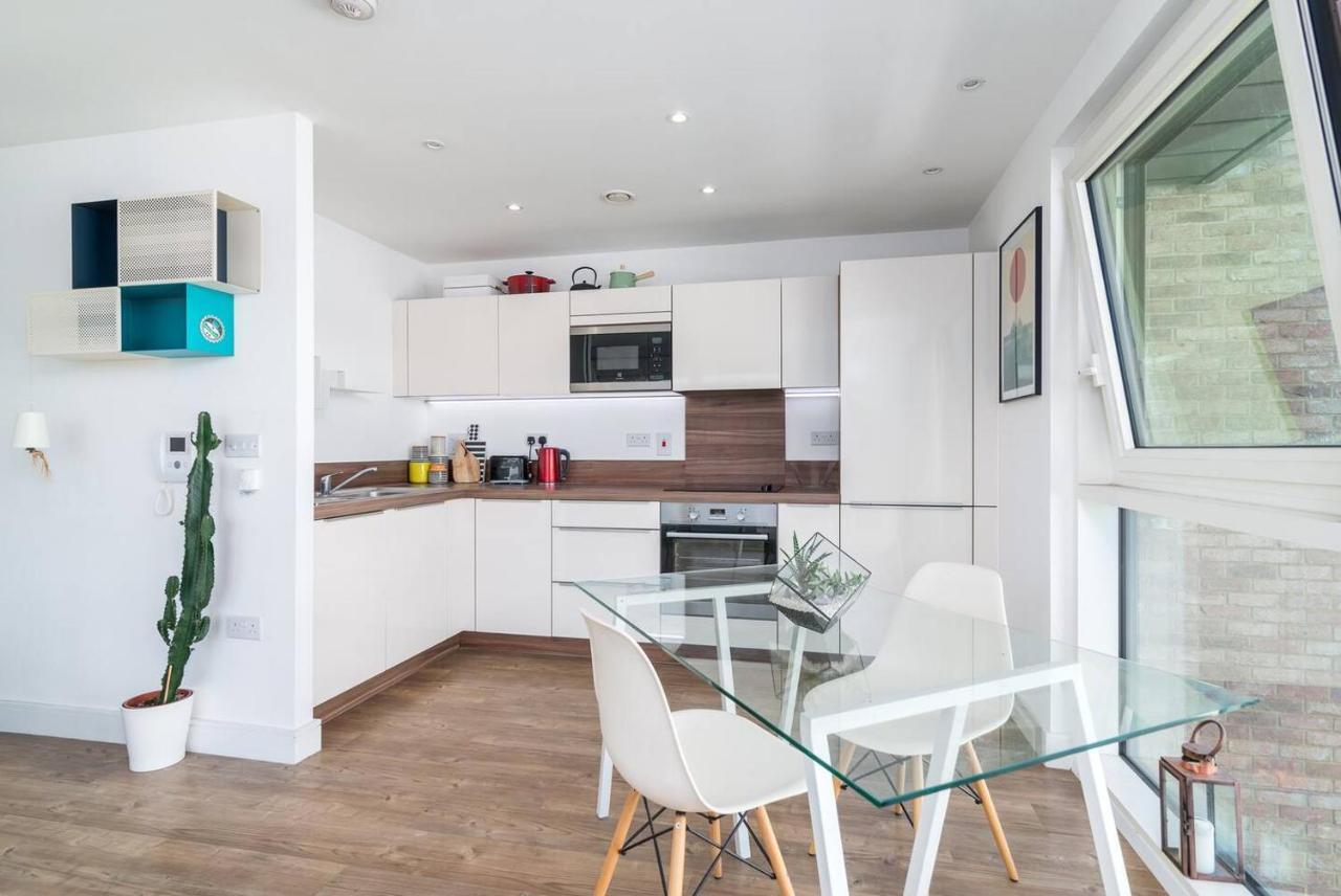 Joivy Lovely Studio Flat With Terrace In Southeast Londra Dış mekan fotoğraf