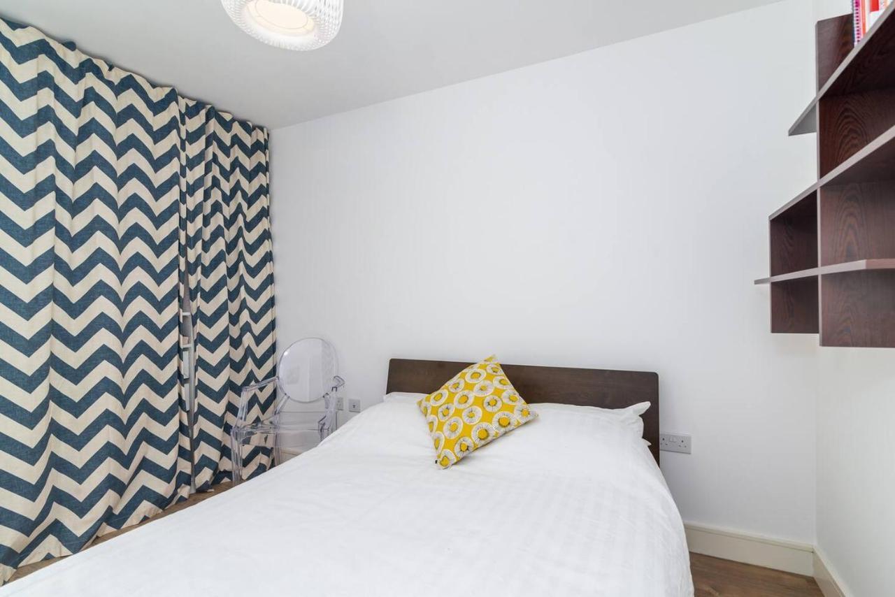 Joivy Lovely Studio Flat With Terrace In Southeast Londra Dış mekan fotoğraf