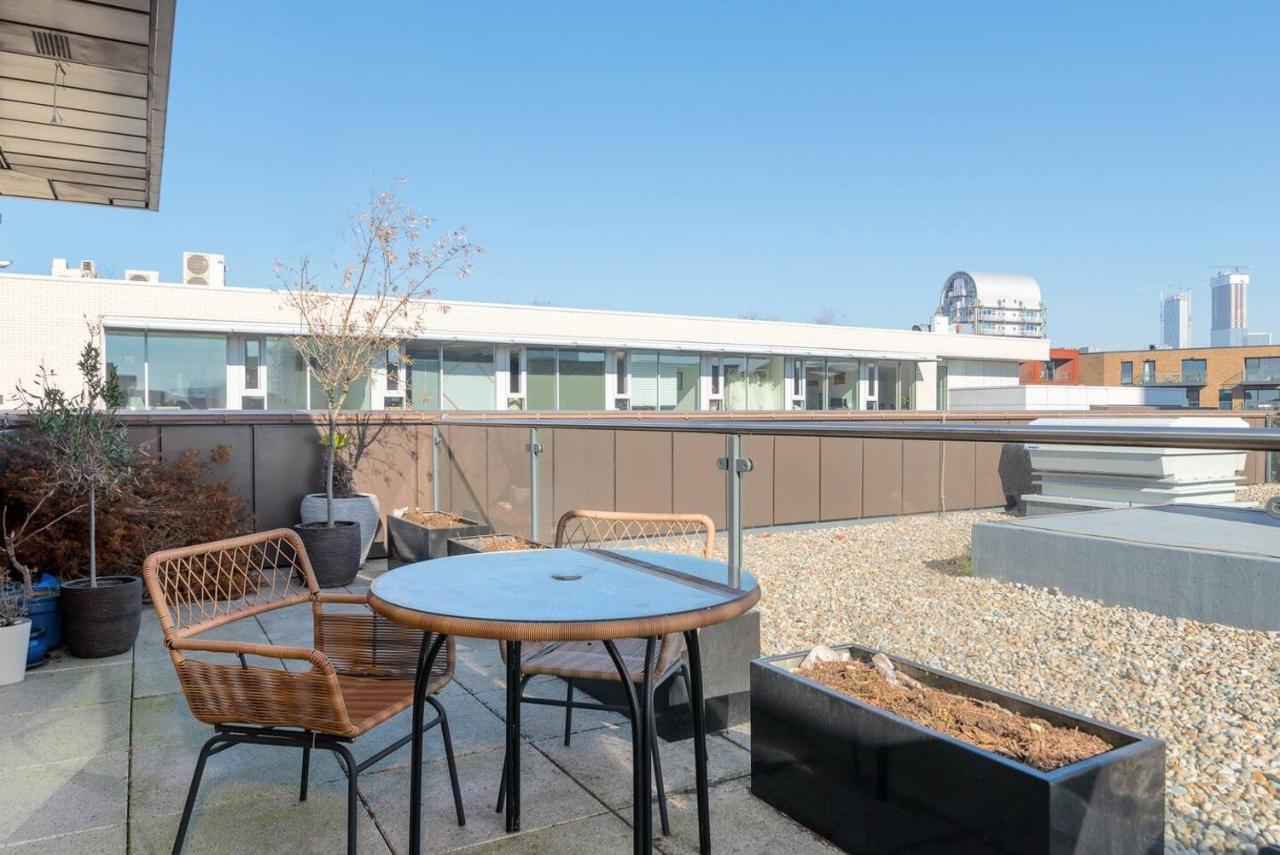 Joivy Lovely Studio Flat With Terrace In Southeast Londra Dış mekan fotoğraf