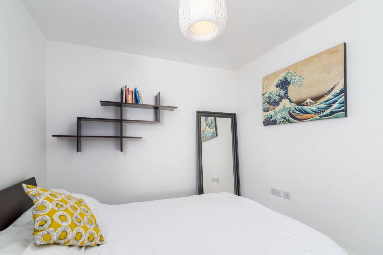 Joivy Lovely Studio Flat With Terrace In Southeast Londra Dış mekan fotoğraf